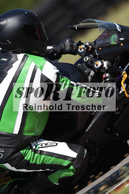 Archiv-2022/25 16.06.2022 TZ Motorsport ADR/Gruppe gelb/backside